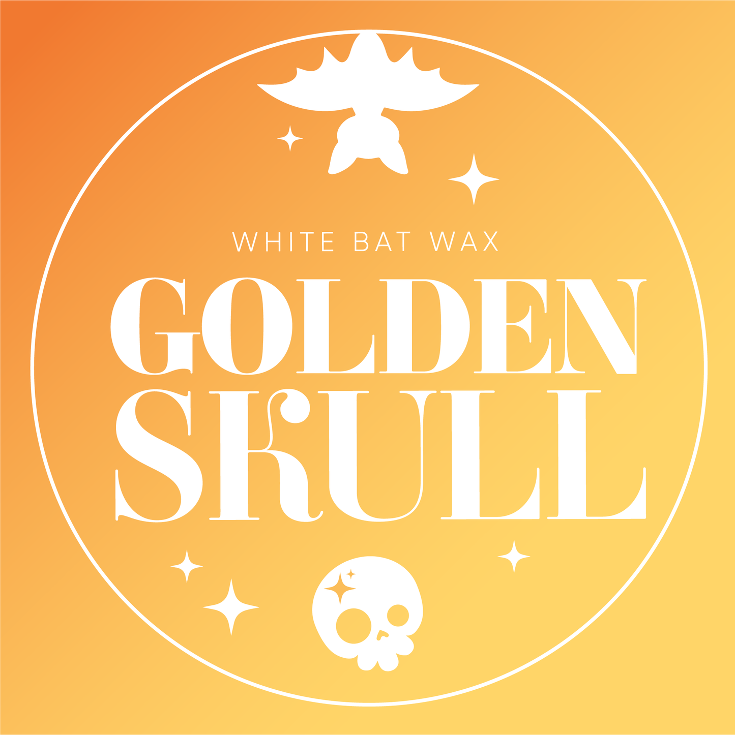 Golden Skull coconut candle. Scent of warm sandalwood, coconut, vanilla and tonka.